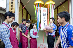 障害を持つスタッフによる作業所がスタート