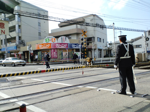 西鉄都府楼前駅で人身事故