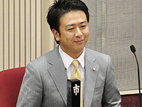 福岡市長　高島 宗一郎 氏