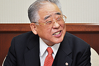 (株)博多座　代表取締役社長　芦塚 日出美 氏