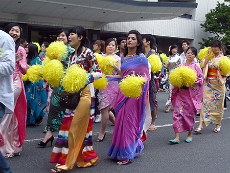 西日本国際教育学院どんたく隊