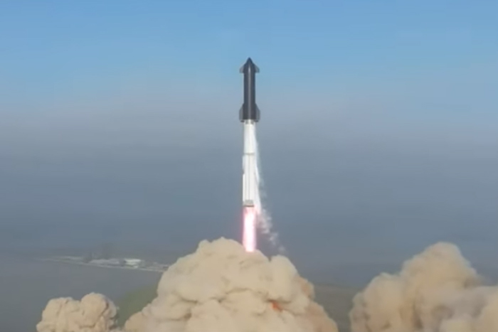 打ち上げられたスターシップ、引用：SpaceX