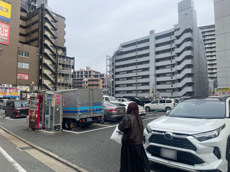 紙与産業が保有する渡辺通5丁目の土地