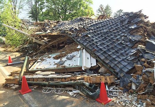 熊本地震最前線レポート 42 崩壊した熊本県下最古の西洋建築物 ジェーンズ邸 公式 データ マックス Netib News