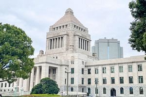 ガーシー議員除名　政治家としての責任放棄は許されない