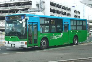 西鉄が福岡空港で職員を乗せた大型自動運転バスの実証実験