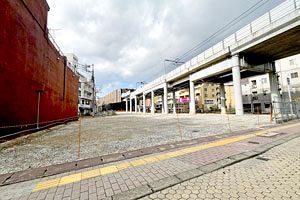 雑餉隈駅の旧駅舎跡地をアールウェイが取得