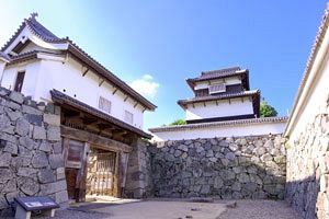 福岡城の天守復元に向けた今後の焦点（前）　懇談会の提言