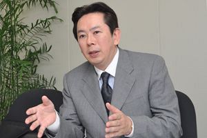 岸田首相とザイム真理教の関係