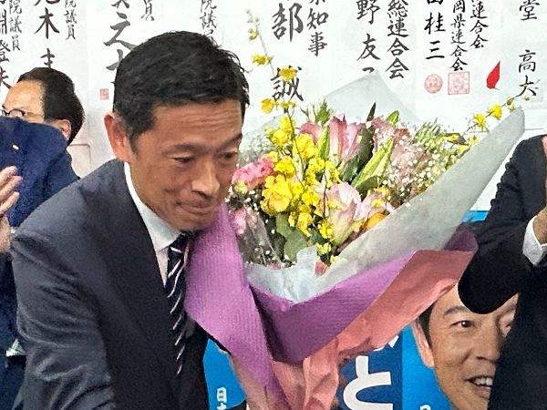 【福岡2区】立憲・稲富氏 小選挙区で勝利し、5回目で雪辱果たす