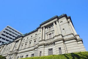 日銀が金融緩和策を一部修正～円相場大幅上昇・株価大幅下落