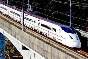 JR九州　高速バス&新幹線で宮崎県産品を福岡へ輸送する実証実験